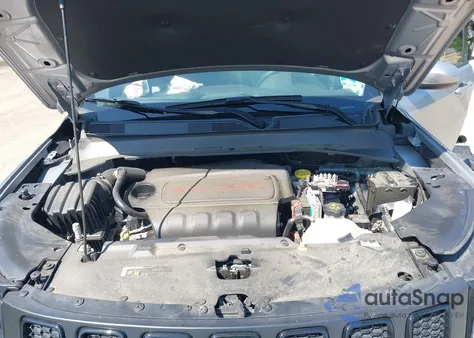 2021 Jeep Compass Altitude 4X4 z USA, uszkodzony, nr VIN 3C4NJDBBXMT536651